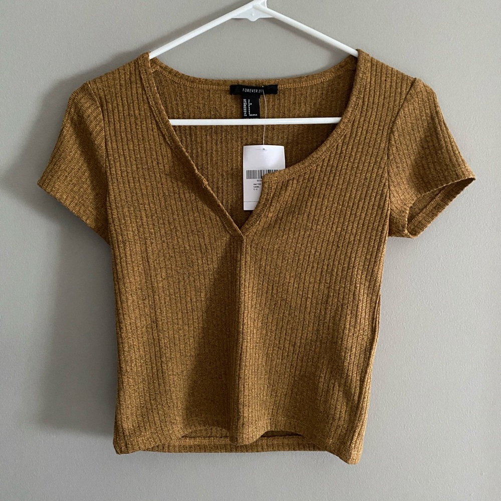 cropped top
